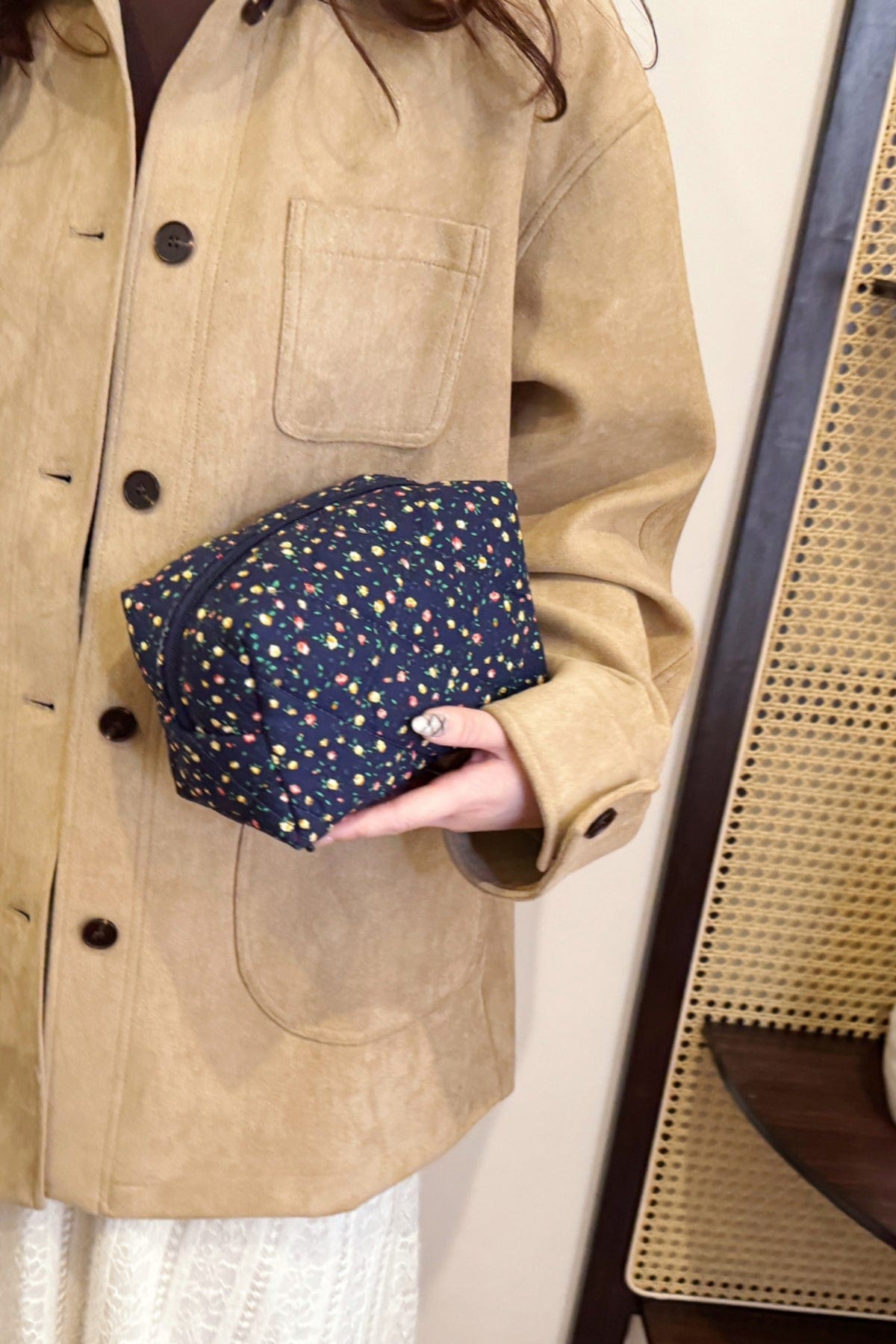 Floral Quilted Clutch with Plaid Lining - Trendsi