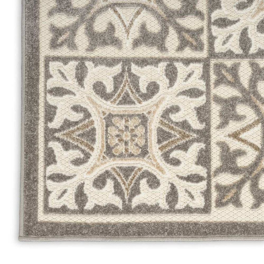 9' X 12' Ivory And Grey Fleur De Lis Stain Resistant Non Skid Area Rug - Homeroots - Flyclothing LLC