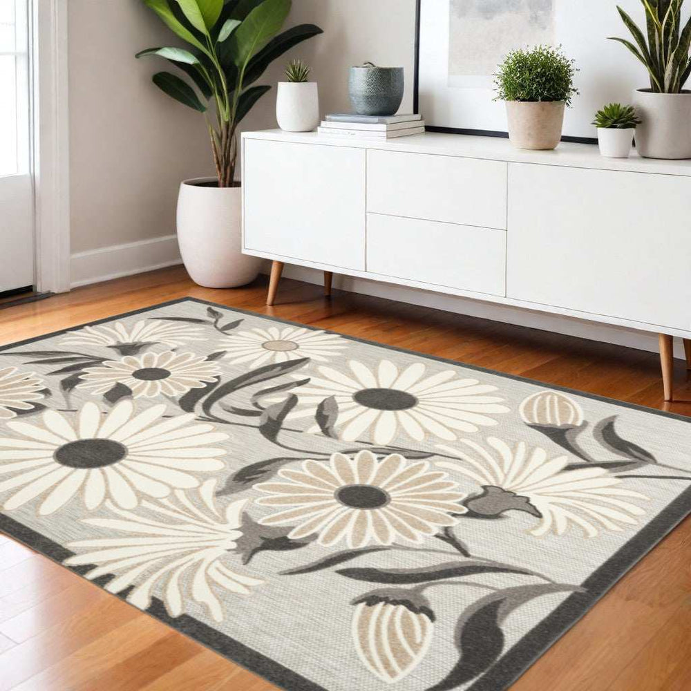 4' X 6' Beige Floral Stain Resistant Non Skid Area Rug - Homeroots - Flyclothing LLC