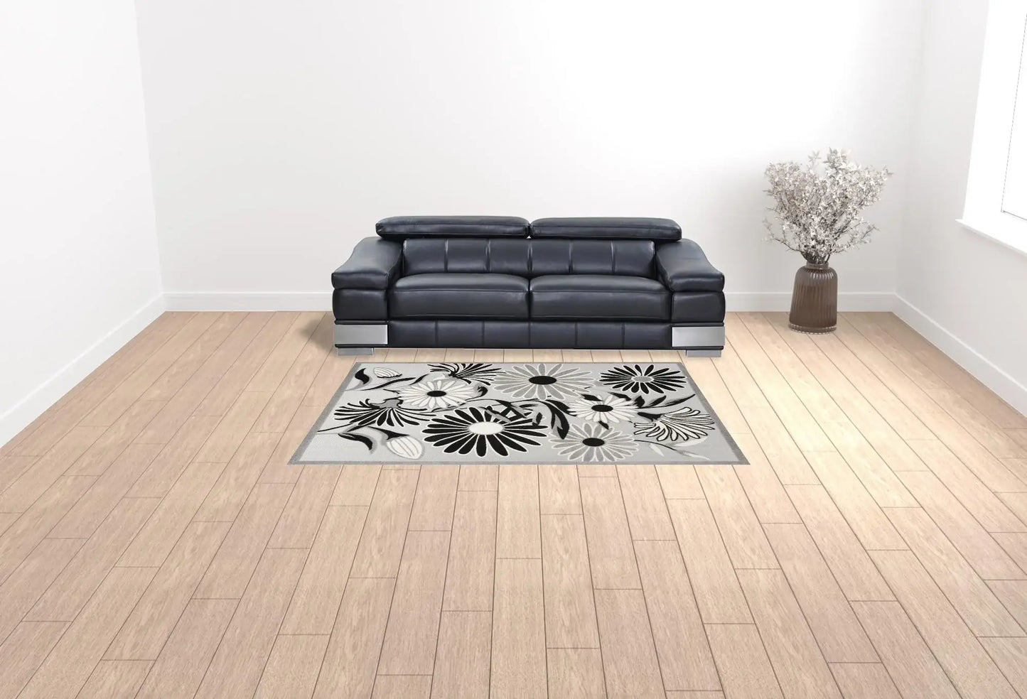 6' X 9' Black And White Floral Stain Resistant Non Skid Area Rug - Homeroots - Flyclothing LLC