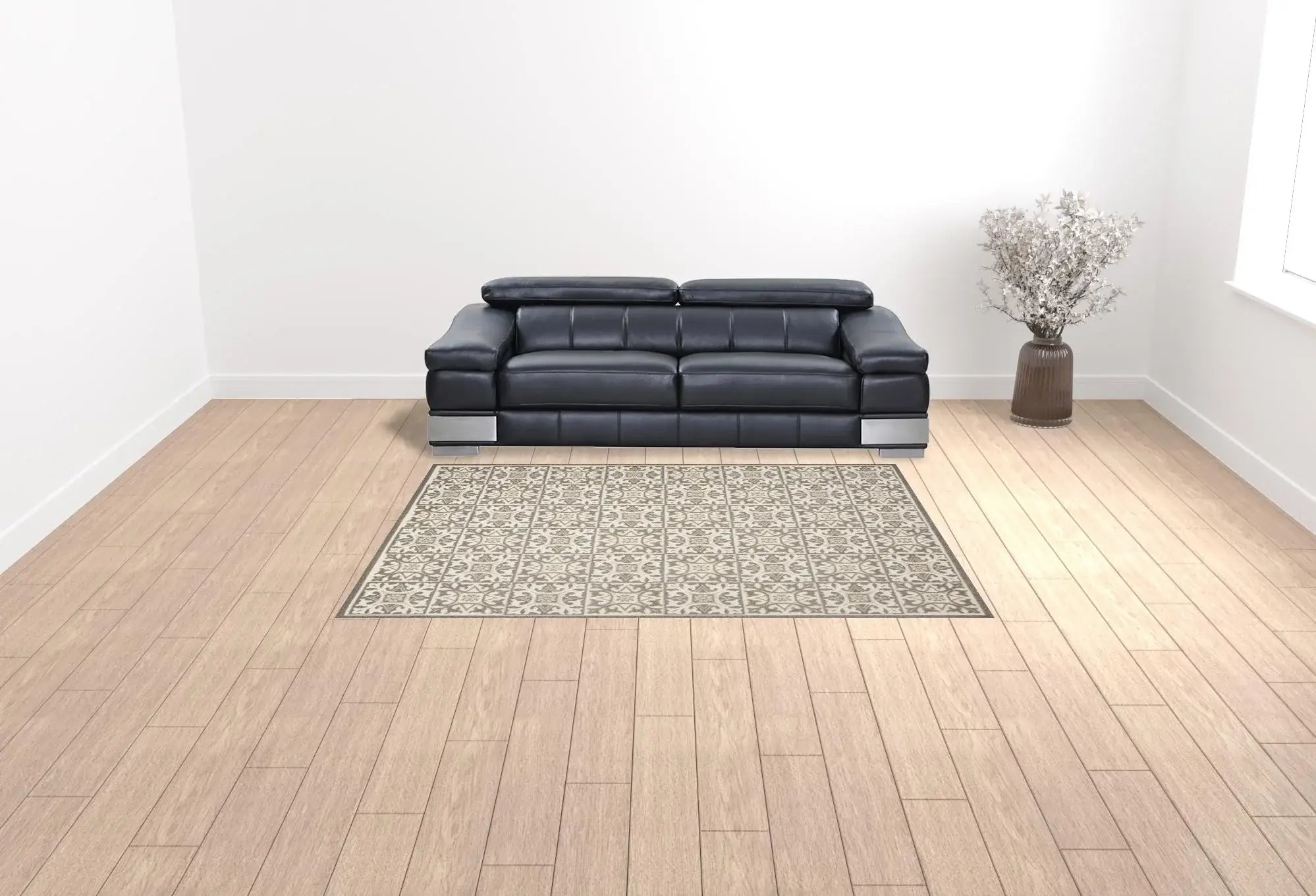 7' X 10' Ivory And Grey Fleur De Lis Stain Resistant Non Skid Area Rug - Homeroots - Flyclothing LLC