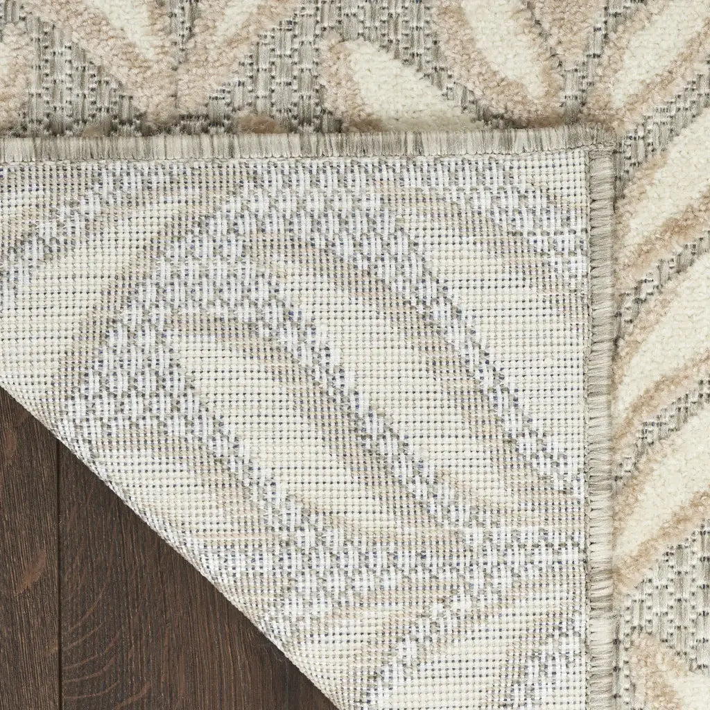 5' X 8' Ivory And Grey Floral Stain Resistant Non Skid Area Rug - Homeroots - Flyclothing LLC