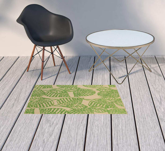 2' X 3' Beige and Black Floral Stain Resistant Indoor Outdoor Area Rug - Homeroots - Flyclothing LLC