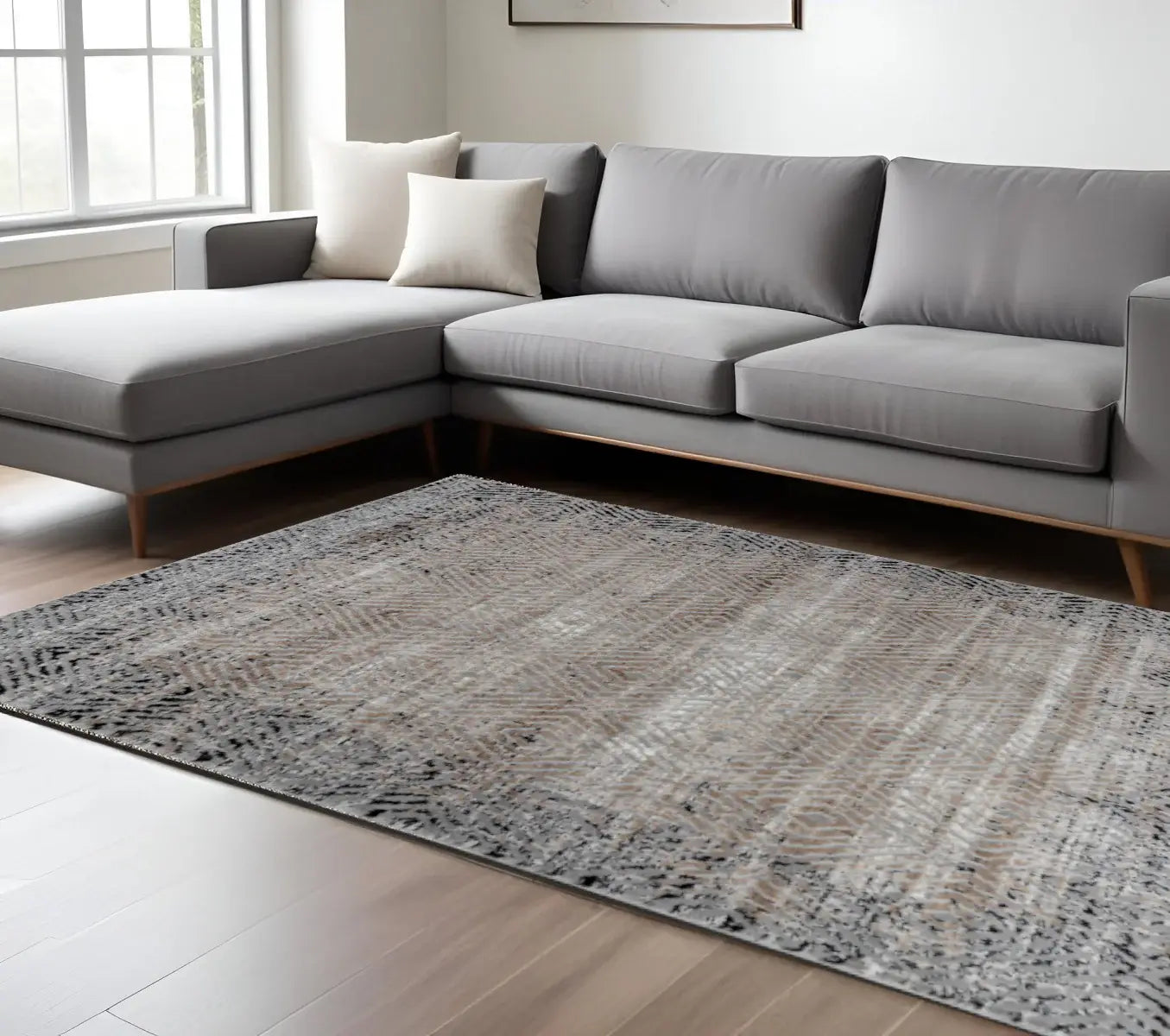 7' X 10' Brown Geometric Area Rug - Homeroots - Flyclothing LLC
