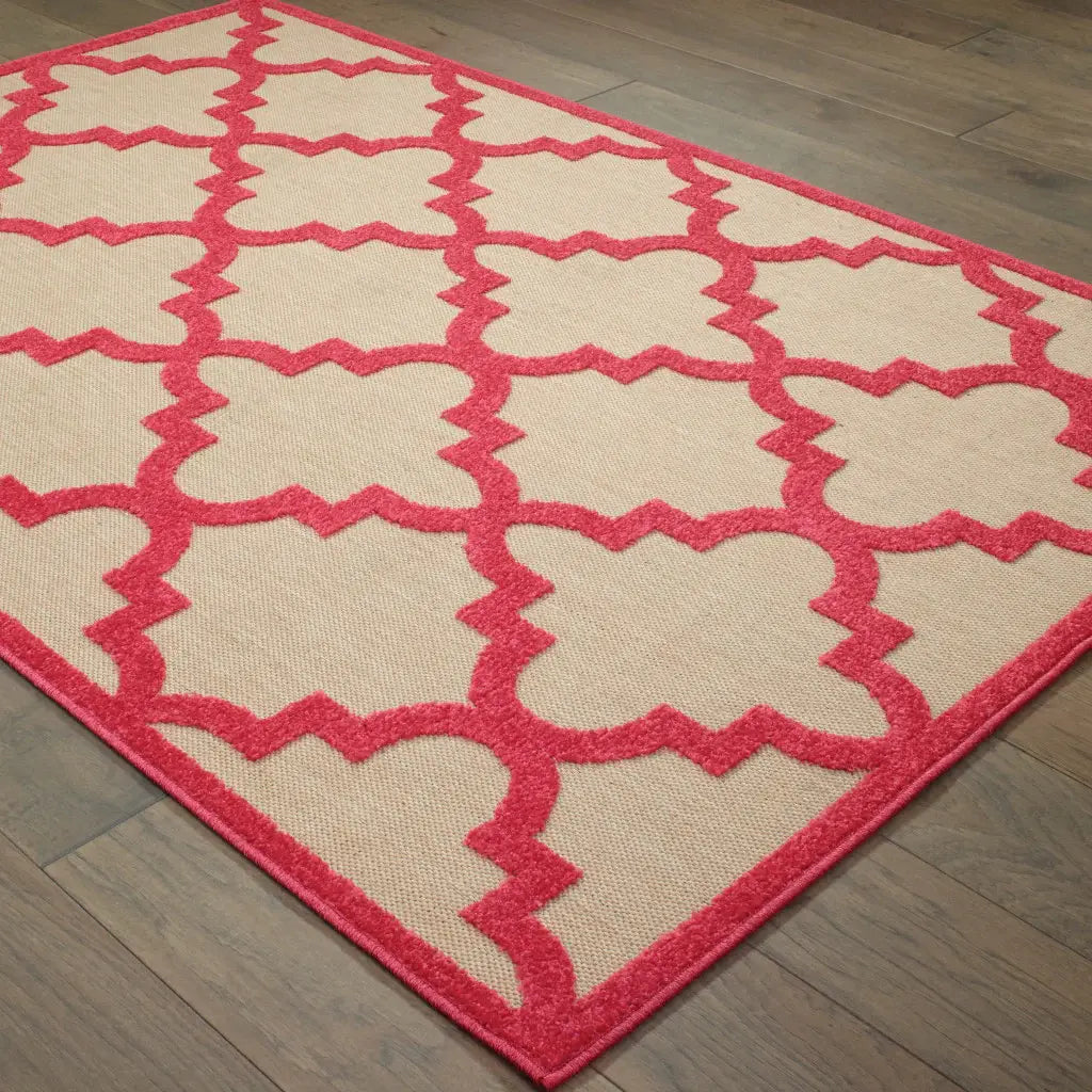 4' X 5' Red Geometric Stain Resistant Indoor Outdoor Area Rug - Homeroots - Flyclothing LLC