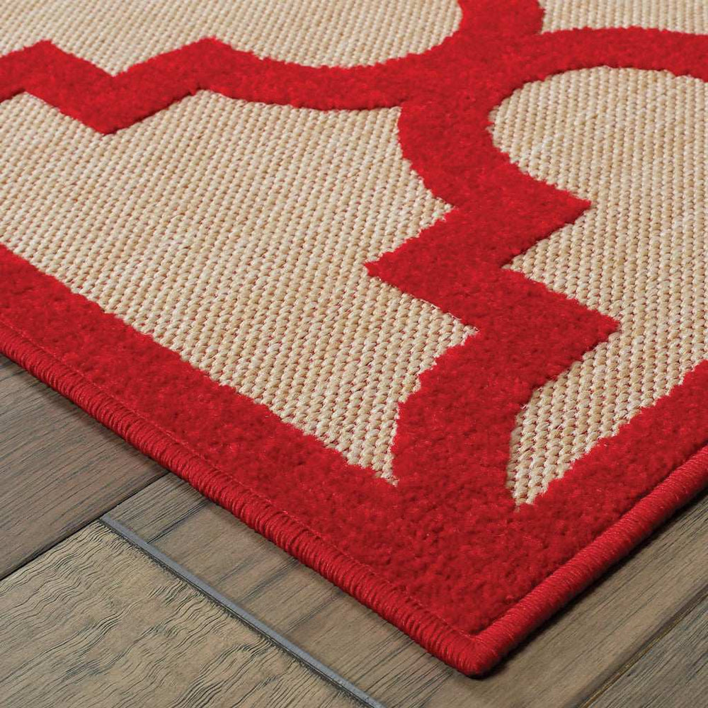 4' X 5' Red Geometric Stain Resistant Indoor Outdoor Area Rug - Homeroots - Flyclothing LLC