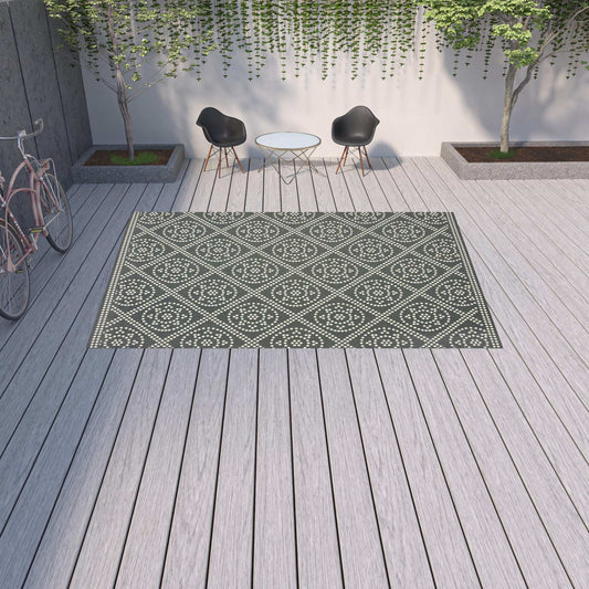 9' X 13' Gray and Ivory Geometric Stain Resistant Indoor Outdoor Area Rug - Homeroots - Flyclothing LLC