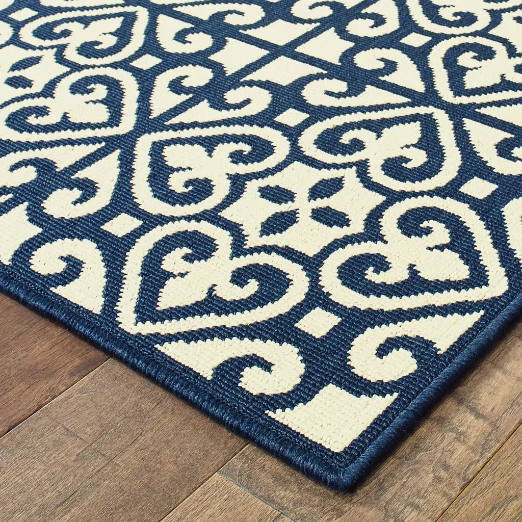 5' X 8' Ivory and Blue Geometric Stain Resistant Indoor Outdoor Area Rug - Homeroots - Flyclothing LLC