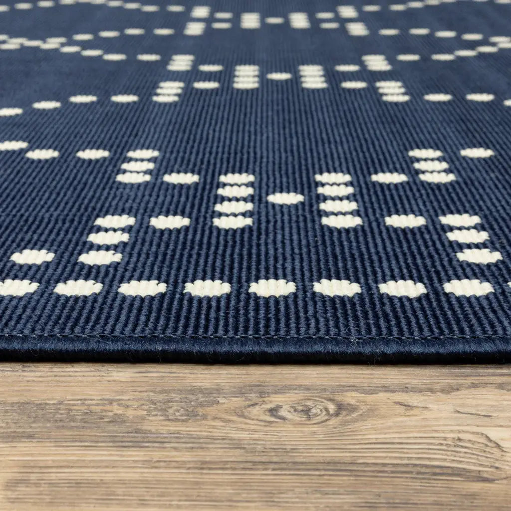 4' X 6' Blue and Ivory Geometric Stain Resistant Indoor Outdoor Area Rug - Homeroots - Flyclothing LLC