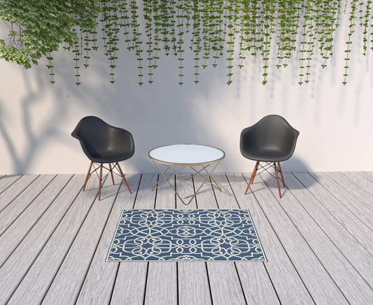 4' X 6' Blue and Ivory Geometric Stain Resistant Indoor Outdoor Area Rug - Homeroots - Flyclothing LLC