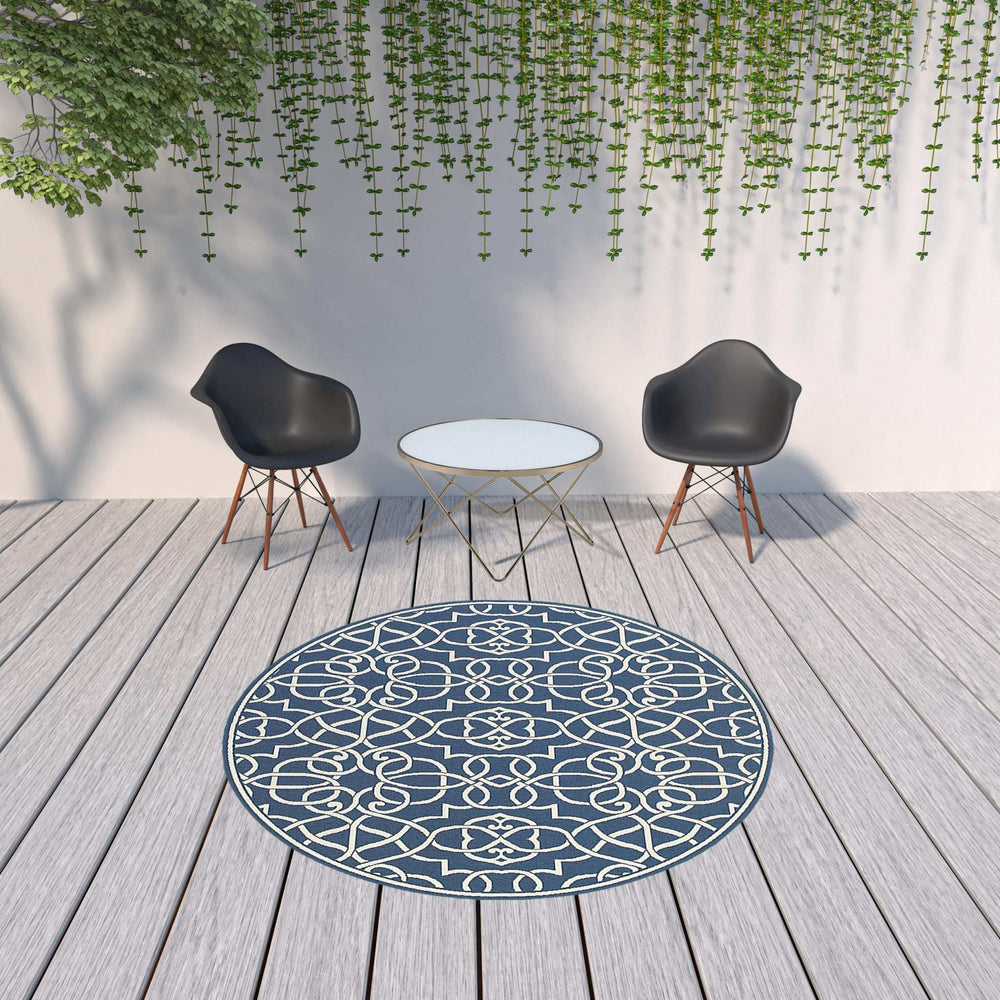 8' X 8' Blue and Ivory Round Geometric Stain Resistant Indoor Outdoor Area Rug - Homeroots - Flyclothing LLC