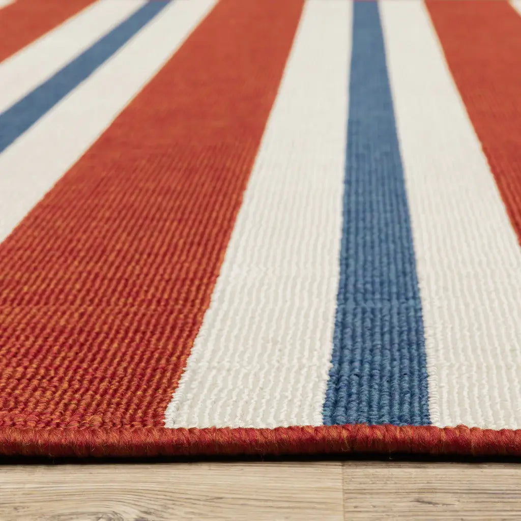 8' X 8' Red and Ivory Round Geometric Stain Resistant Indoor Outdoor Area Rug - Homeroots - Flyclothing LLC