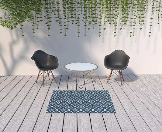 4' X 6' Blue and Ivory Floral Stain Resistant Indoor Outdoor Area Rug - Homeroots - Flyclothing LLC