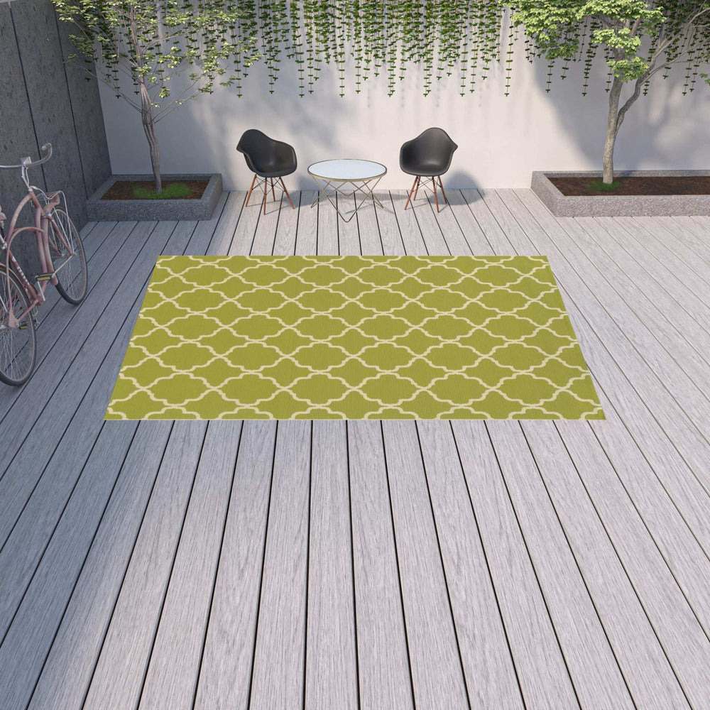 9' X 13' Green and Ivory Geometric Stain Resistant Indoor Outdoor Area Rug - Homeroots - Flyclothing LLC