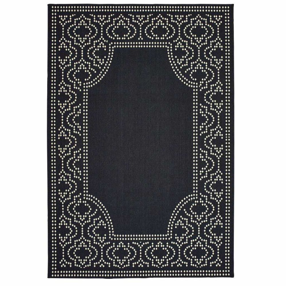 5' X 8' Black and Ivory Stain Resistant Indoor Outdoor Area Rug - Homeroots - Flyclothing LLC