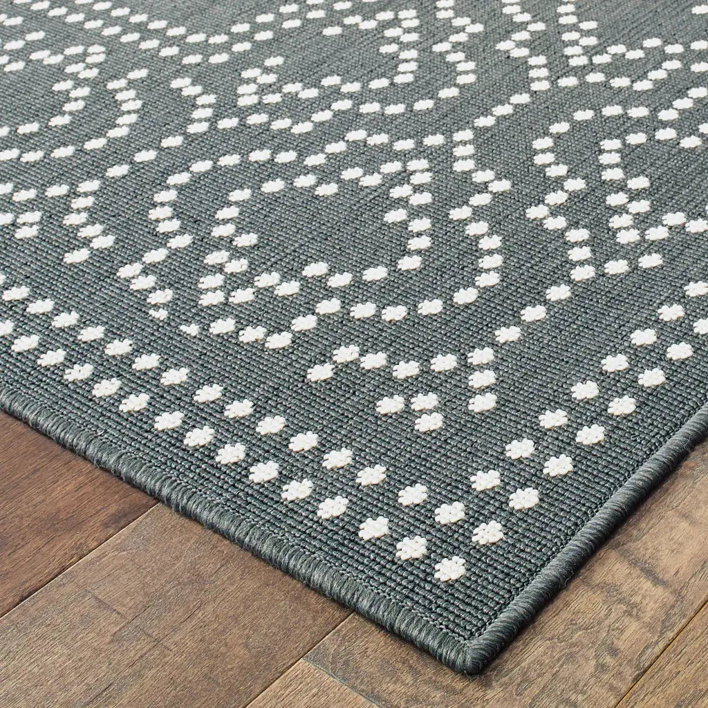 5' X 8' Gray and Ivory Stain Resistant Indoor Outdoor Area Rug - Homeroots - Flyclothing LLC