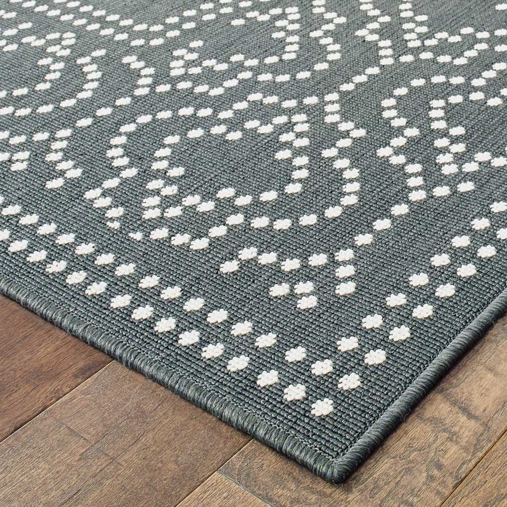 8' X 11' Gray and Ivory Stain Resistant Indoor Outdoor Area Rug - Homeroots - Flyclothing LLC
