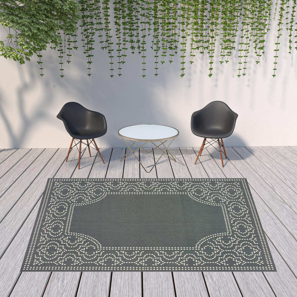 8' X 11' Gray and Ivory Stain Resistant Indoor Outdoor Area Rug - Homeroots - Flyclothing LLC
