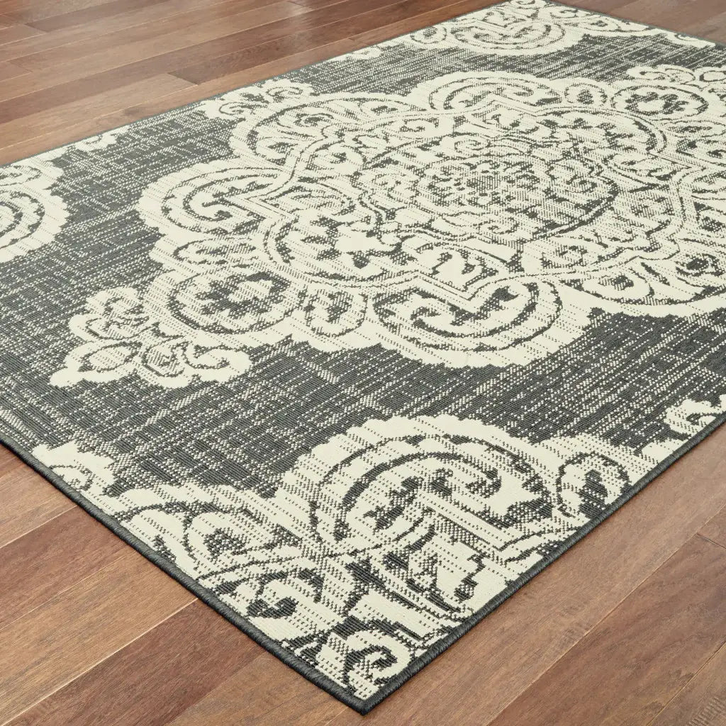 5' X 8' Gray and Ivory Oriental Stain Resistant Indoor Outdoor Area Rug - Homeroots - Flyclothing LLC