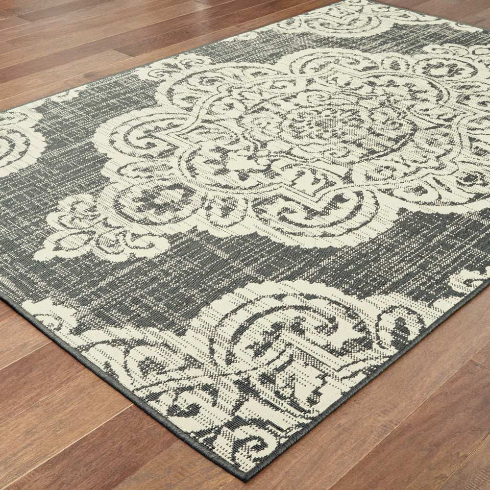 8' X 11' Gray and Ivory Oriental Stain Resistant Indoor Outdoor Area Rug - Homeroots - Flyclothing LLC