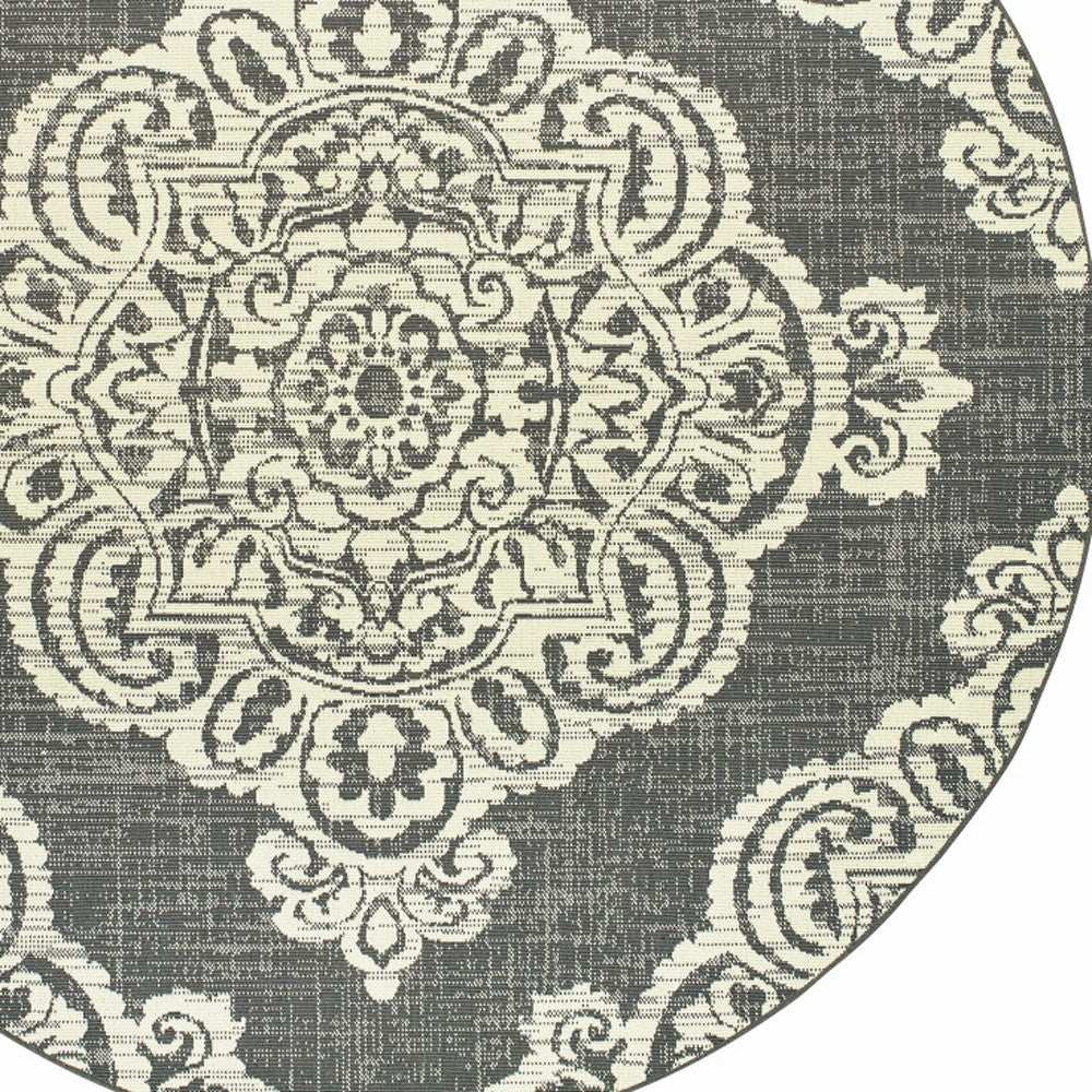 8' X 8' Gray and Ivory Round Oriental Stain Resistant Indoor Outdoor Area Rug - Homeroots - Flyclothing LLC