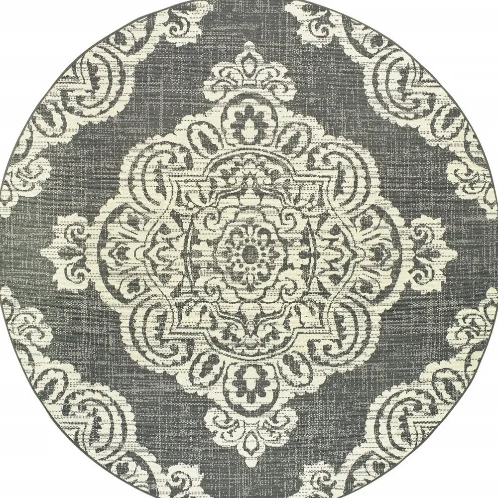 8' X 8' Gray and Ivory Round Oriental Stain Resistant Indoor Outdoor Area Rug - Homeroots - Flyclothing LLC