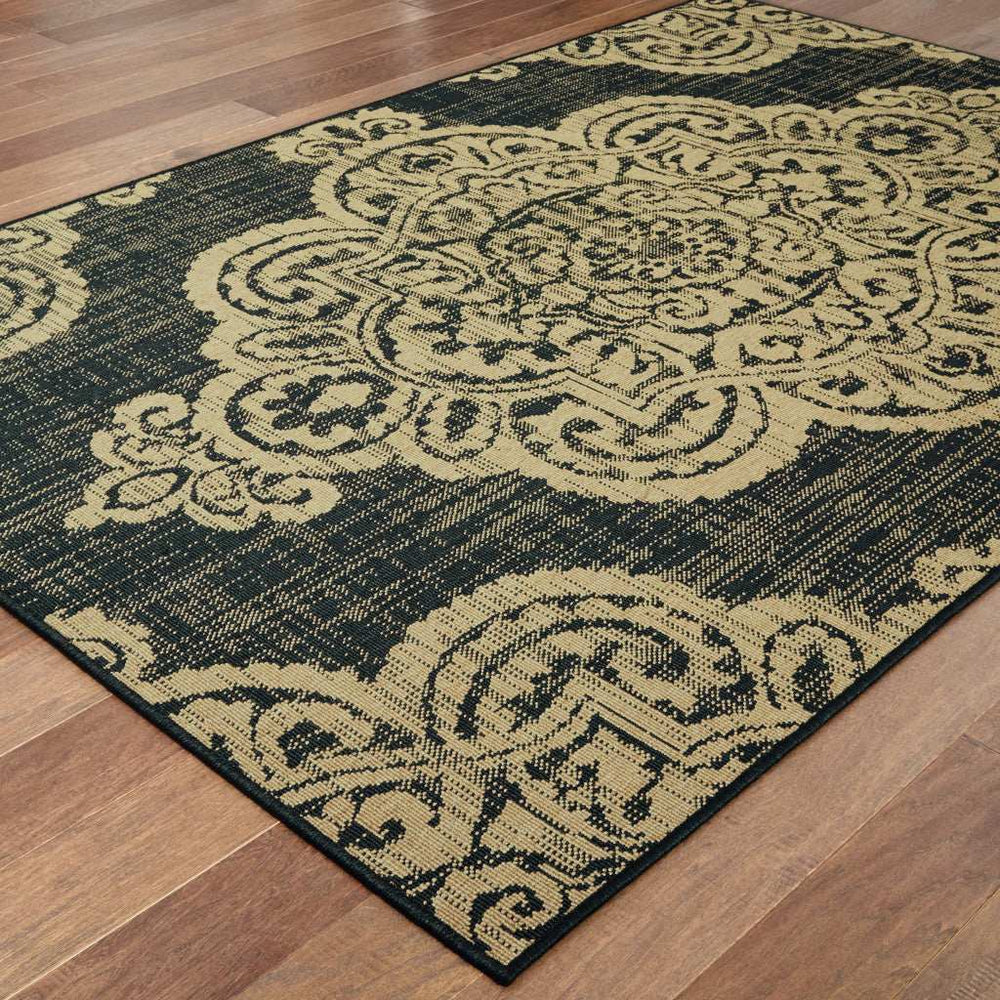 9' X 13' Black and Tan Oriental Stain Resistant Indoor Outdoor Area Rug - Homeroots - Flyclothing LLC