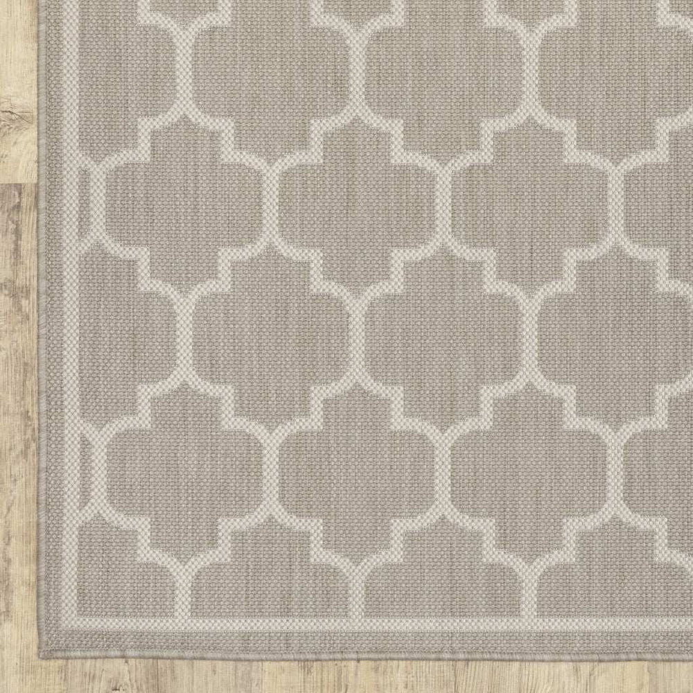 3' X 5' Gray and Ivory Geometric Stain Resistant Indoor Outdoor Area Rug - Homeroots - Flyclothing LLC