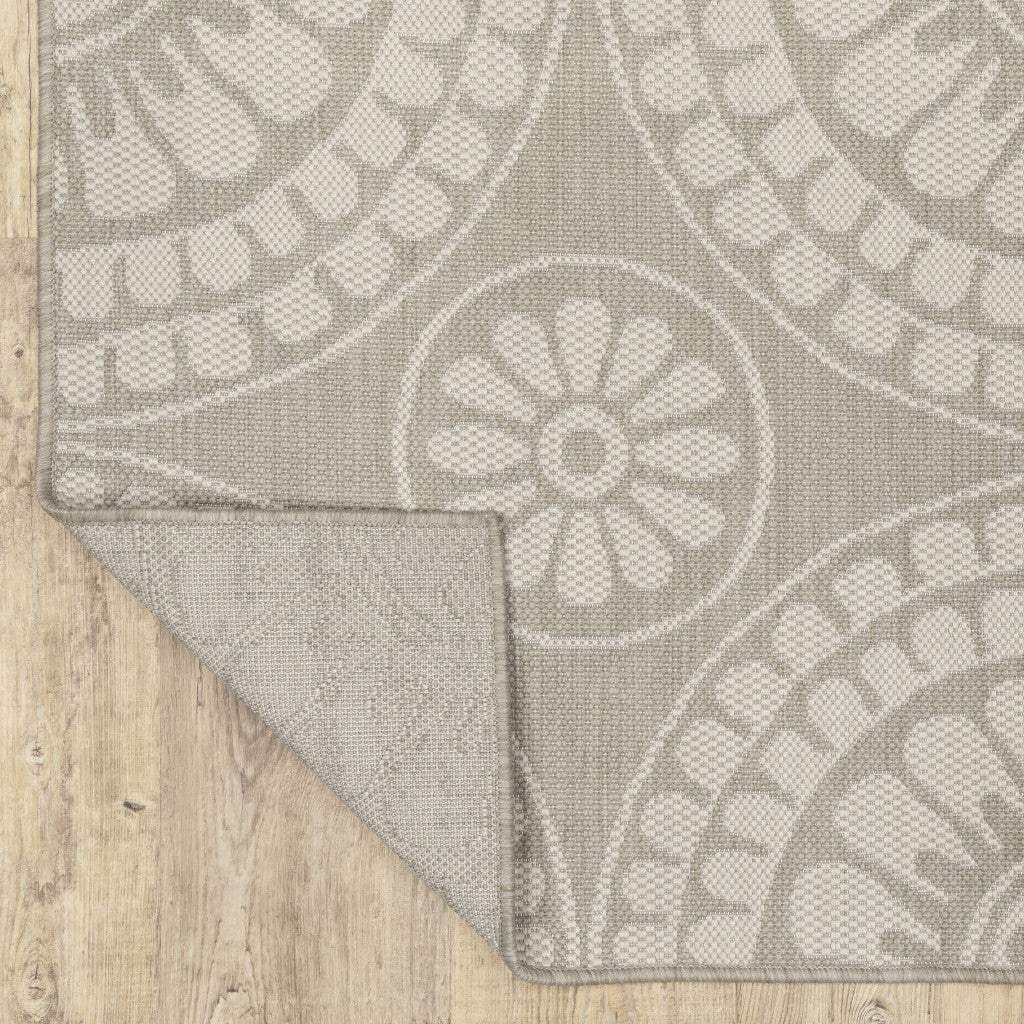 10' X 13' Gray and Ivory Geometric Stain Resistant Indoor Outdoor Area Rug - Homeroots - Flyclothing LLC