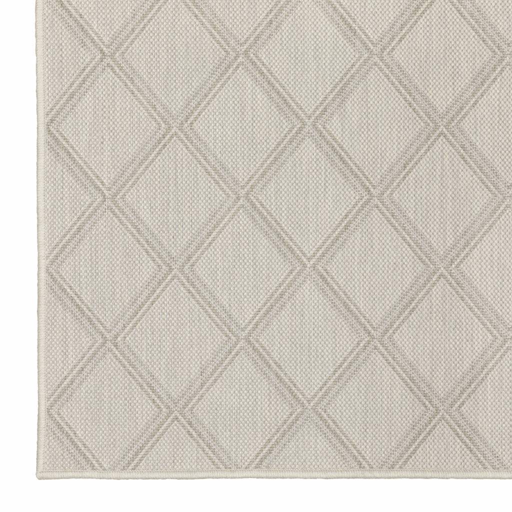 3' X 5' Gray and Ivory Geometric Stain Resistant Indoor Outdoor Area Rug - Homeroots - Flyclothing LLC
