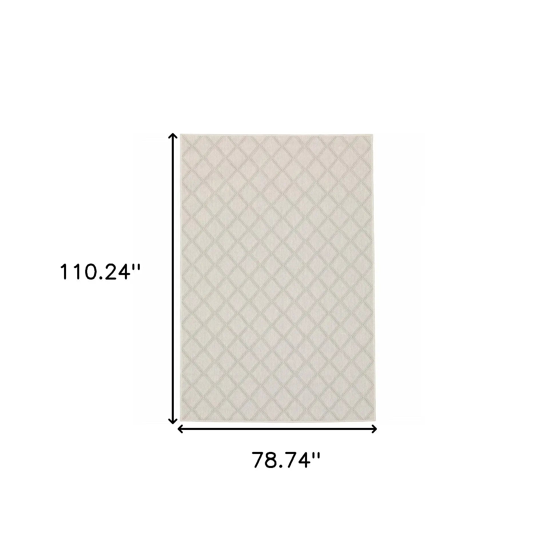 7' X 9' Gray and Ivory Geometric Stain Resistant Indoor Outdoor Area Rug - Homeroots - Flyclothing LLC