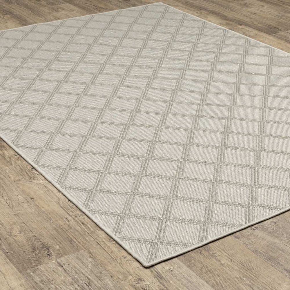 10' X 13' Gray and Ivory Geometric Stain Resistant Indoor Outdoor Area Rug - Homeroots - Flyclothing LLC