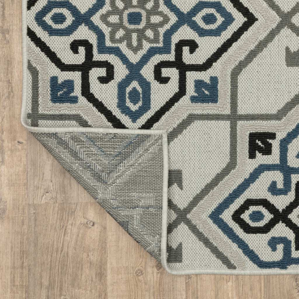 7' X 9' Blue and Beige Oriental Stain Resistant Indoor Outdoor Area Rug - Homeroots - Flyclothing LLC