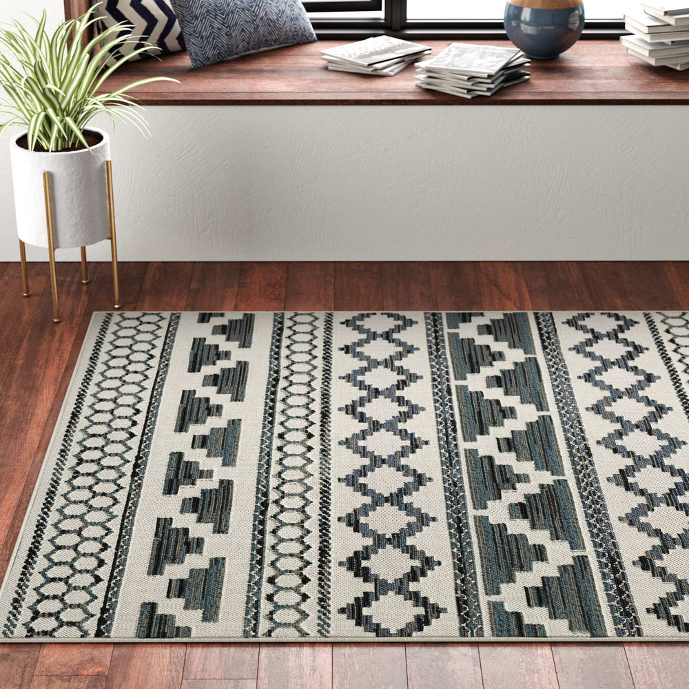 2' X 4' Blue and Beige Geometric Stain Resistant Indoor Outdoor Area Rug - Homeroots - Flyclothing LLC