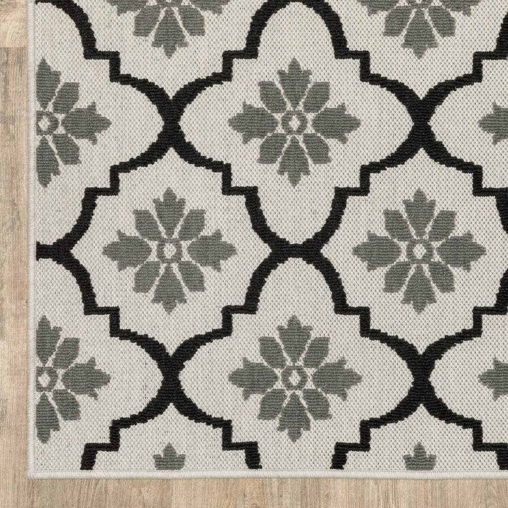2' X 4' Beige and Black Geometric Stain Resistant Indoor Outdoor Area Rug - Homeroots - Flyclothing LLC