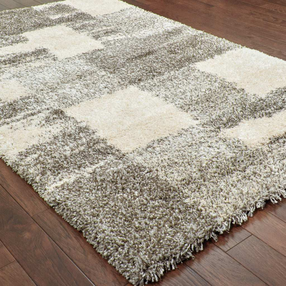 2' X 3' Grey Ivory And Silver Geometric Shag Power Loom Stain Resistant Area Rug - Homeroots - Flyclothing LLC