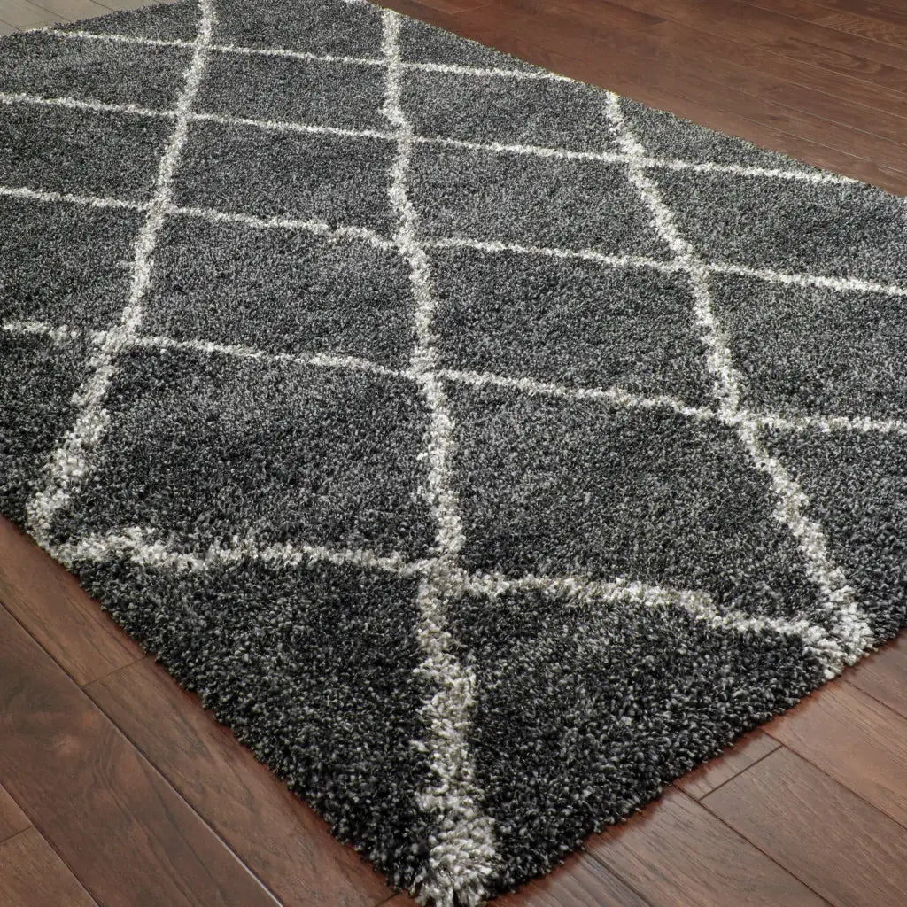 5' X 8' Charcoal And Grey Geometric Shag Power Loom Stain Resistant Area Rug - Homeroots - Flyclothing LLC