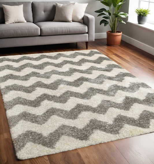 5' X 8' Grey And Ivory Geometric Shag Power Loom Stain Resistant Area Rug - Homeroots - Flyclothing LLC