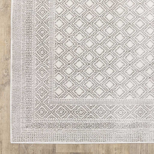 10' X 13' White And Grey Oriental Power Loom Stain Resistant Area Rug - Homeroots - Flyclothing LLC
