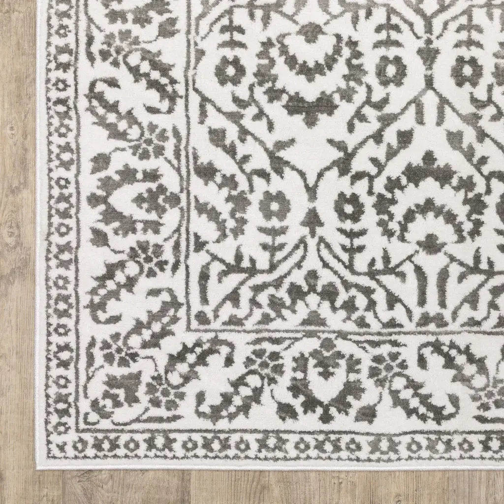 6' X 9' Grey And White Floral Power Loom Stain Resistant Area Rug - Homeroots - Flyclothing LLC