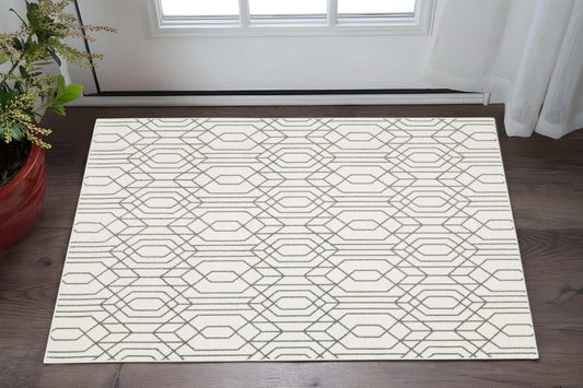 3' X 5' White And Grey Geometric Power Loom Stain Resistant Area Rug - Homeroots - Flyclothing LLC