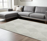 6' X 9' Grey And White Geometric Power Loom Stain Resistant Area Rug - Homeroots - Flyclothing LLC