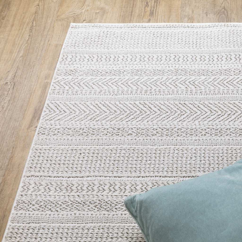 10' X 13' White And Grey Geometric Power Loom Stain Resistant Area Rug - Homeroots - Flyclothing LLC