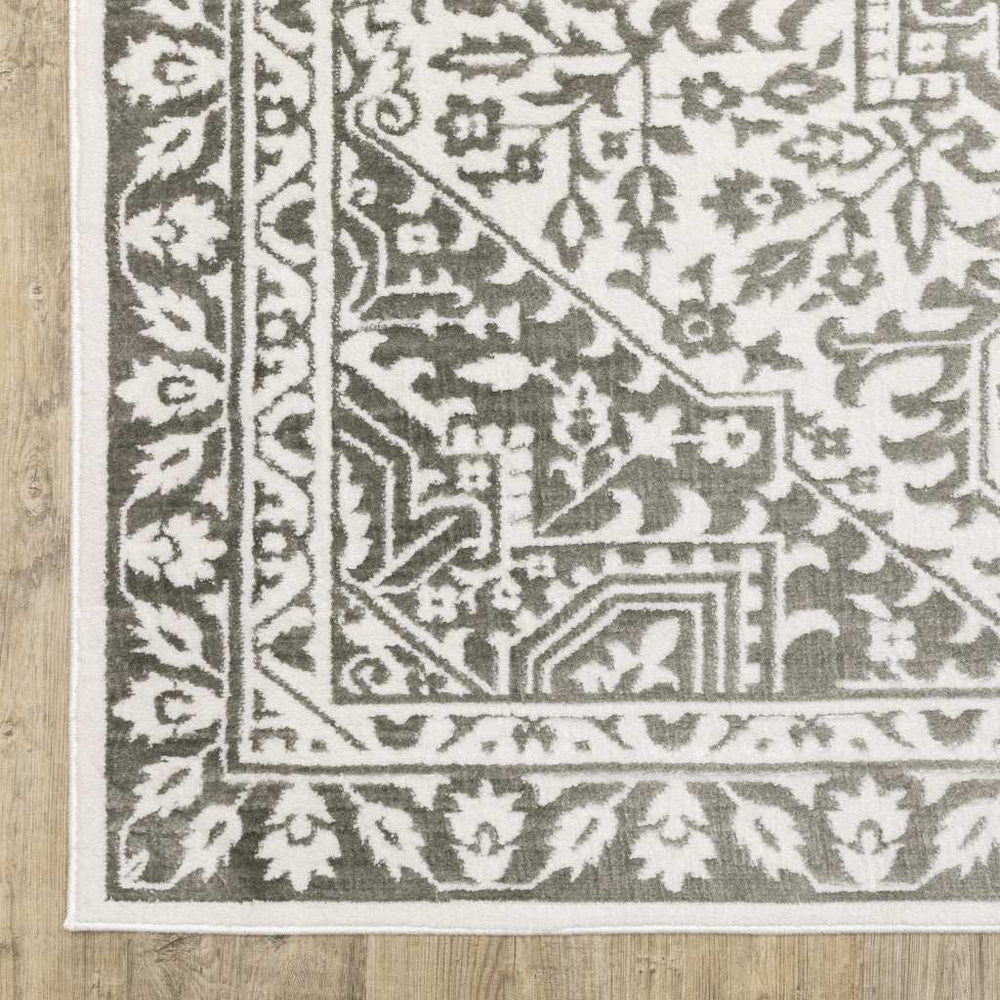 3' X 5' Grey And White Oriental Power Loom Stain Resistant Area Rug - Homeroots - Flyclothing LLC