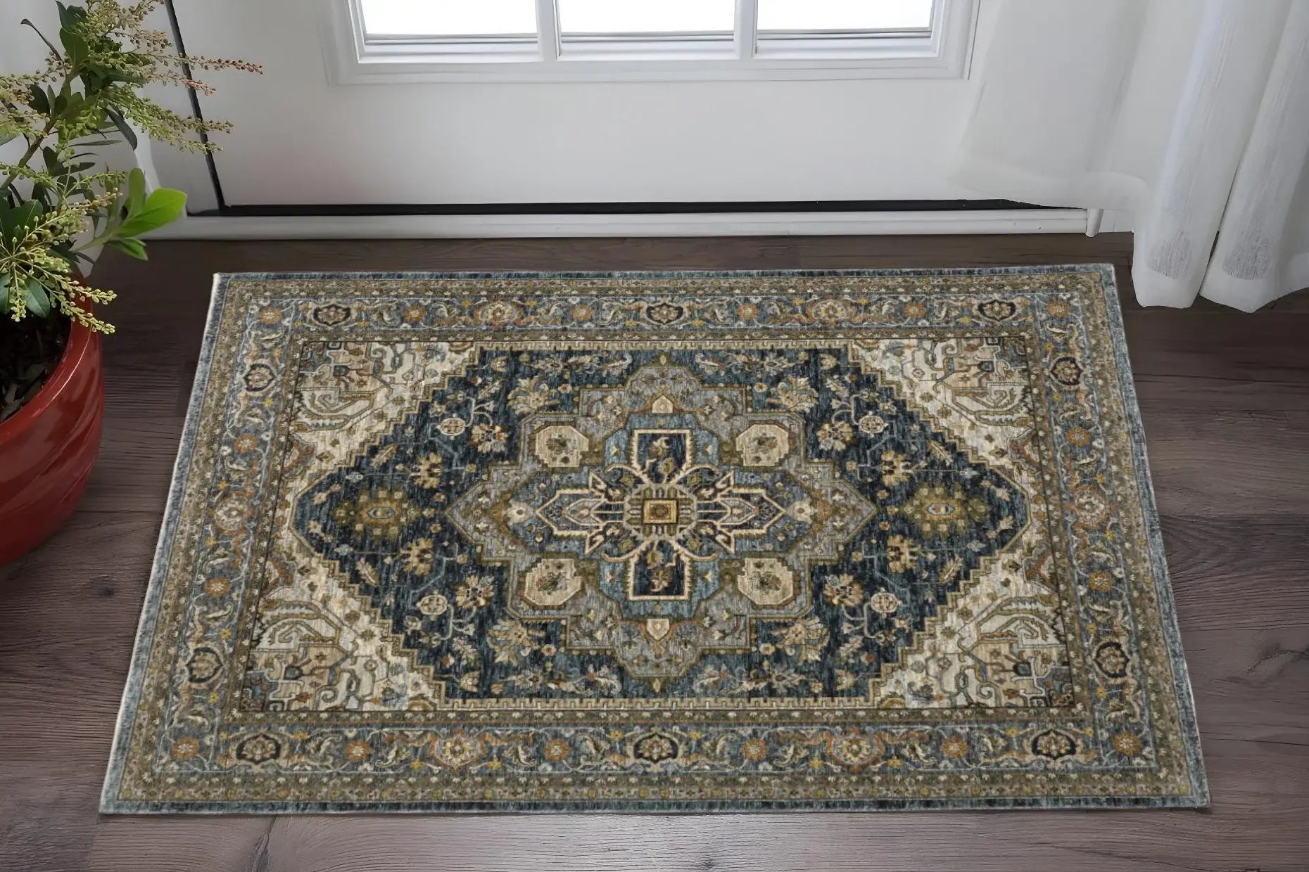 3' X 5' Blue And Green Oriental Power Loom Area Rug With Fringe - Homeroots - Flyclothing LLC