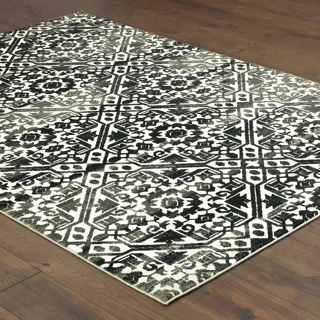 8' X 11' Navy And Ivory Geometric Power Loom Stain Resistant Area Rug - Homeroots - Flyclothing LLC