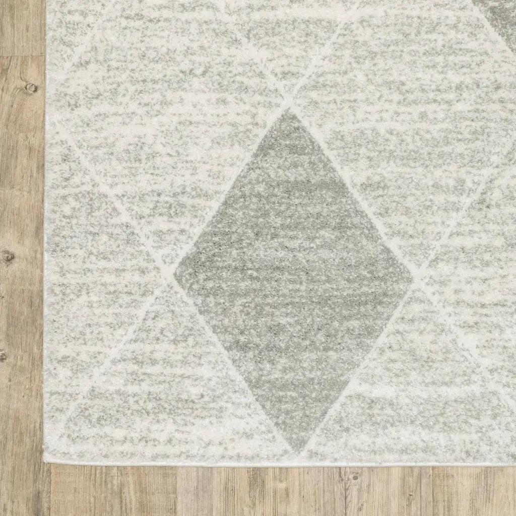 10' X 13' Grey And Ivory Geometric Power Loom Stain Resistant Area Rug - Homeroots - Flyclothing LLC