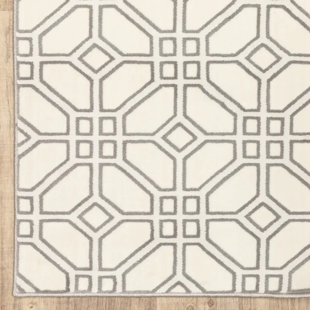 10' X 13' Ivory And Grey Geometric Power Loom Stain Resistant Area Rug - Homeroots - Flyclothing LLC