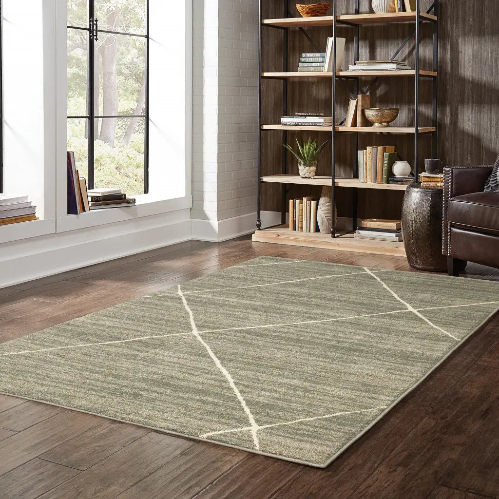 10' X 13' Grey And Ivory Geometric Power Loom Stain Resistant Area Rug - Homeroots - Flyclothing LLC