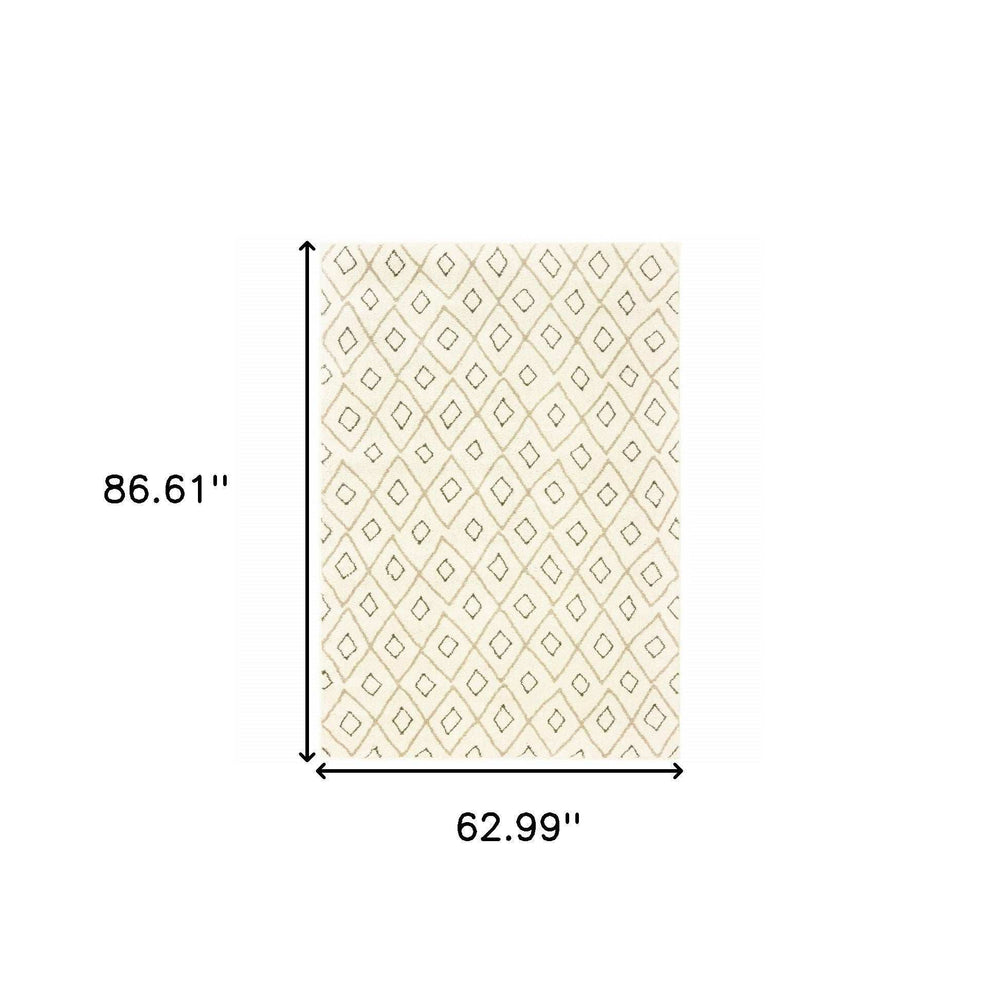 5' X 7' Sand Ash Grey And Ivory Geometric Power Loom Stain Resistant Area Rug - Homeroots - Flyclothing LLC